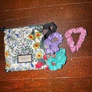 Gucci Beauty Scrunchies / Hair Ties Set of 3 in Drawstring Pouch
